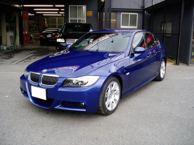 BMW 323i (E90)  修理