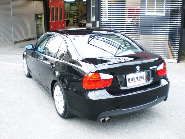 BMW 323i (E90) 板金塗装　