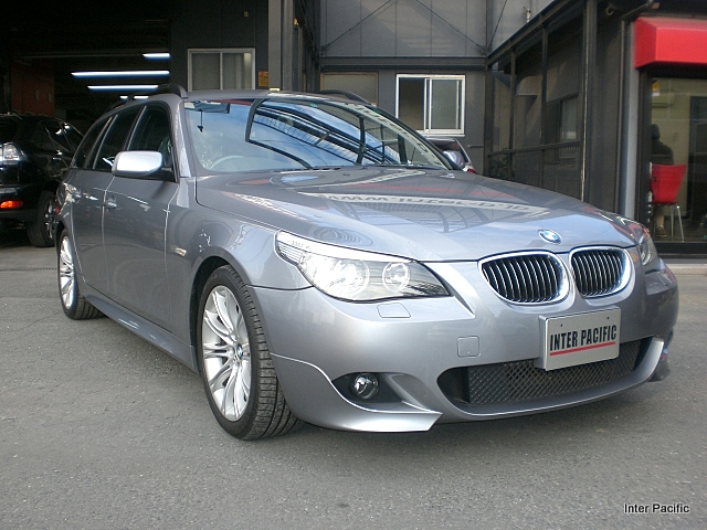BMW 525iツーリング-20111025