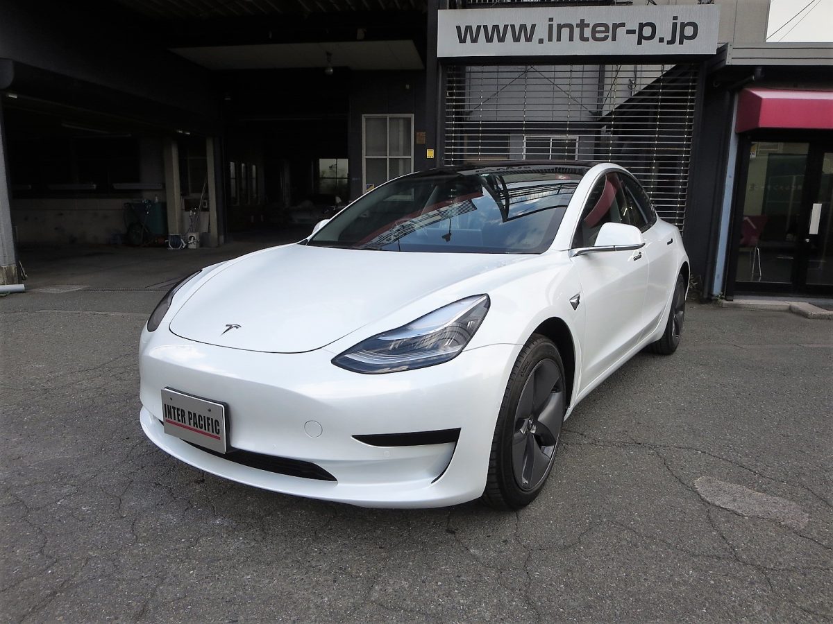 テスラ モデル 3（TESLA MODEL 3）　板金塗装 修理 事例