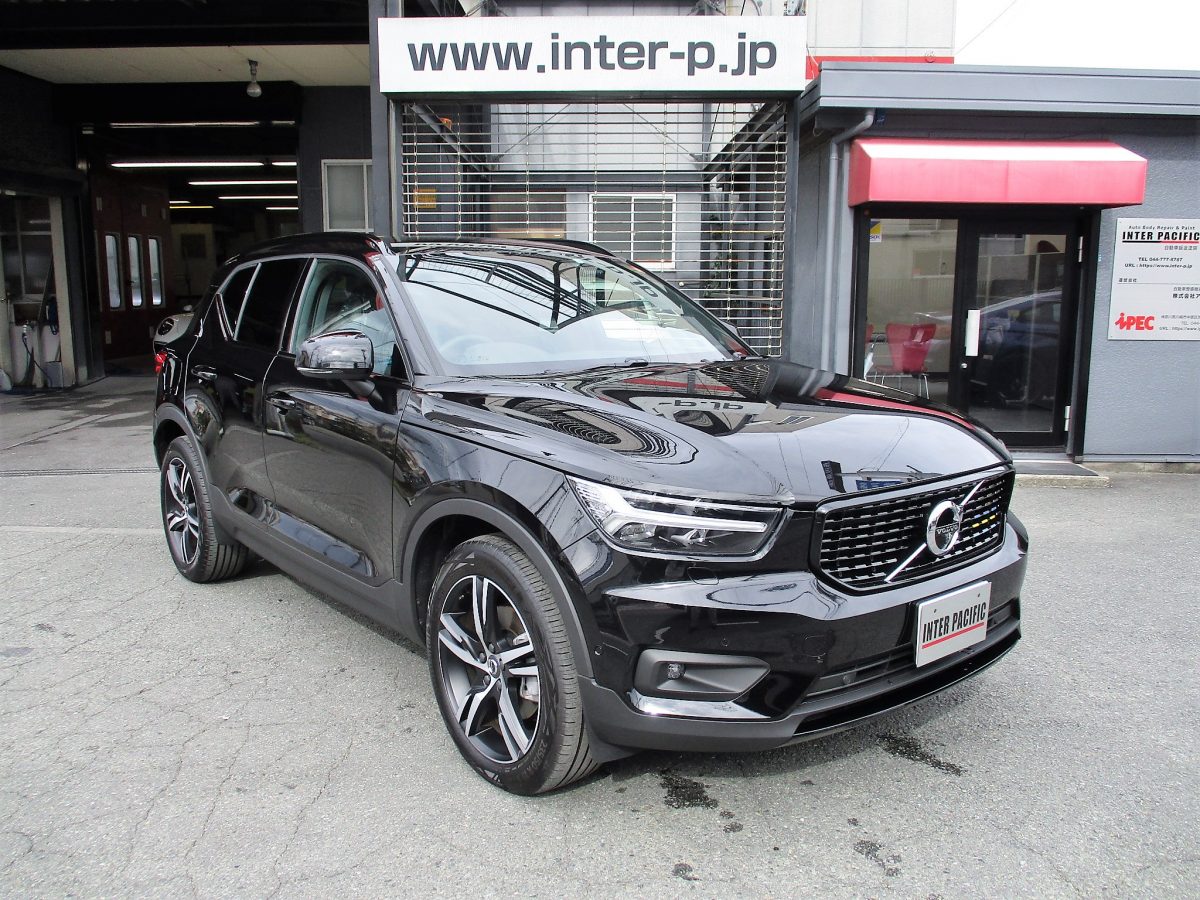 ボルボ XC40　板金塗装 修理事例